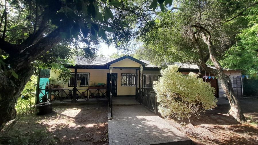 Casa con pileta en Pringles entre Belgrano y Moreno, Punta del Indio